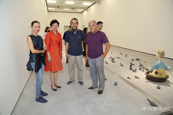 向京大型回顾展(1995-2011)+新作个展(2012-2016)开幕