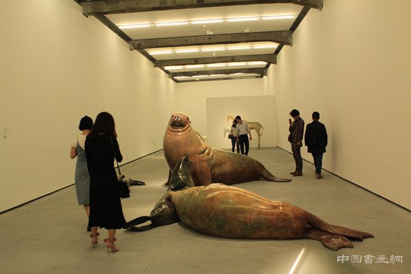 向京大型回顾展首站着陆北京民生现代美术馆