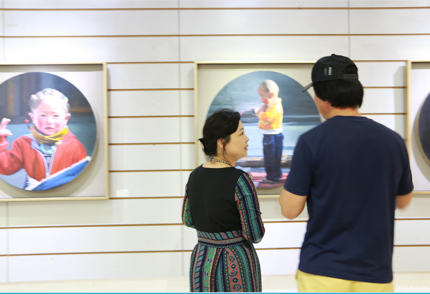 “让艺术融入生活”油画展在西城区文化中心展出