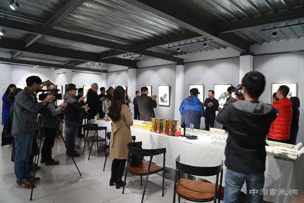 《趣味怡情——吴国林花鸟画作品展》在庐灵文化艺术空间展出