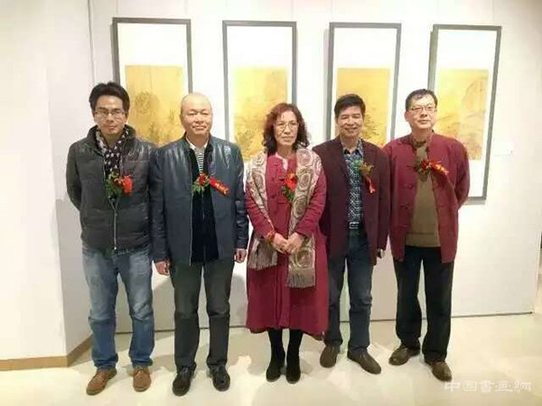 “点秋香”五人展的五色之魅画展在大千画廊美术馆开幕