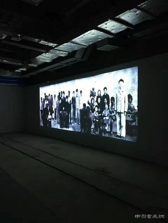 全球中国艺术展人气爆棚:63层写字楼变空中美术馆