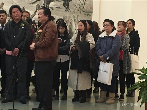 “纪京宁梁占岩画展”在中国国家画院美术馆隆重开幕