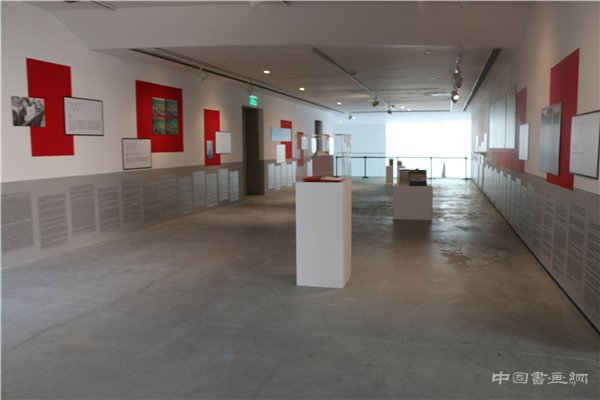 “中国行为艺术三十年文献展”开幕式在北京民生现代美术馆隆重举行