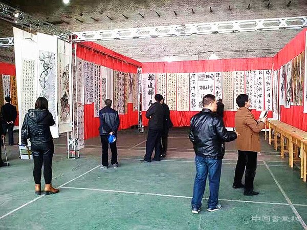 涑滨书画研究会三十年“比智高杯”“六级六艺”书画联谊展在闻喜拉开帷