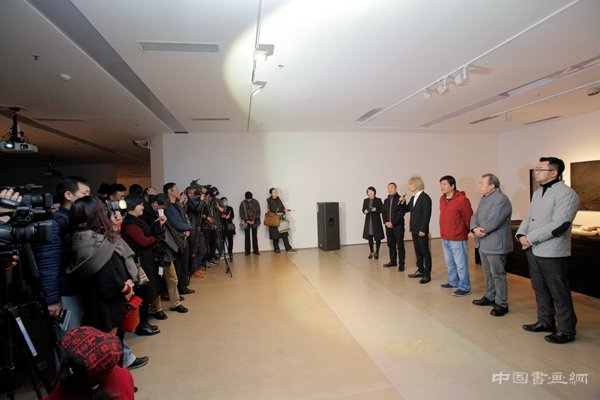 余秋呈：现成品的二度绘画性于今日美术馆圆满开幕