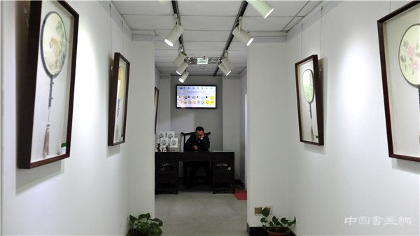 纨扇清风—系列宫扇展(第二期）在北京琉璃厂一得阁丹凤朝阳美术馆隆重开展