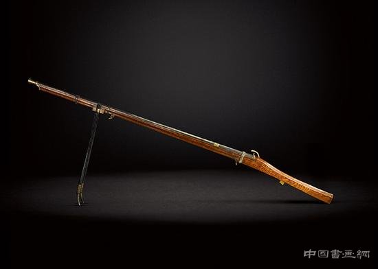 乾隆火枪1670万被亚洲藏家买下 系与故宫6名枪同出