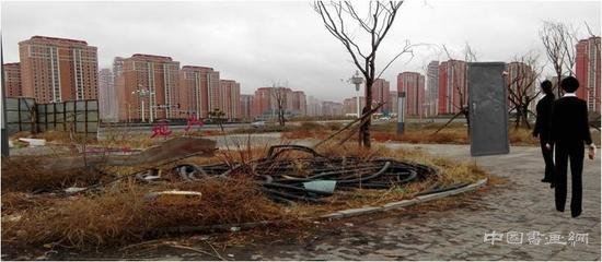 砸门:20个月、14座城、14个有故事的人、一个行为