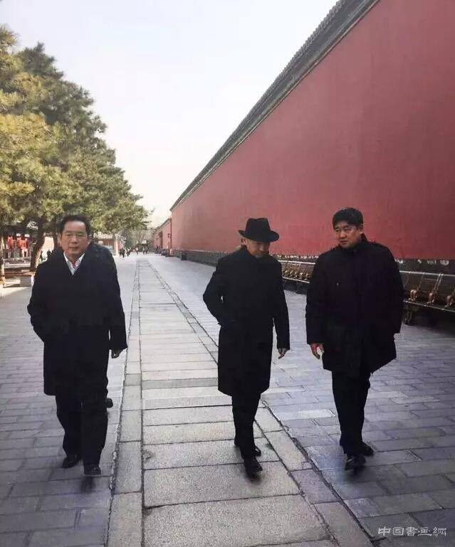 校友李象群艺术展“城•象”今日于故宫博物院开幕！