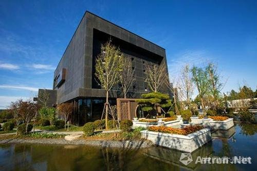 “童画与色彩——油画名家面对面”大得珍藏馆亲子写生之旅在京启幕