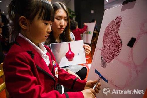 “童画与色彩——油画名家面对面”大得珍藏馆亲子写生之旅在京启幕