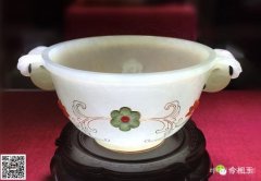<b>马未都：想收藏就要做好两件事</b>