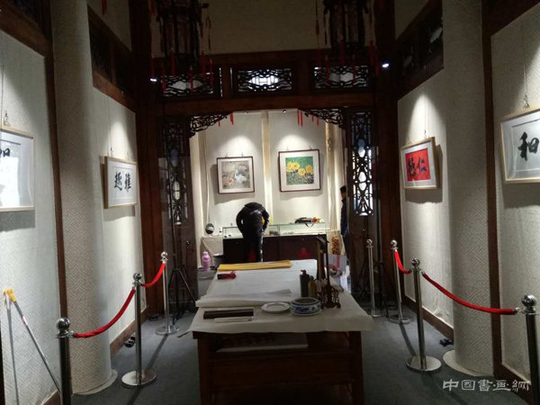张广萍、王承有书画联展在新落成的颐和园涵远堂北京文联创展基地隆重开幕