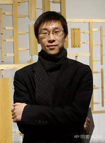 如何从一个展览的好坏或许能窥探策展人能力的高低？