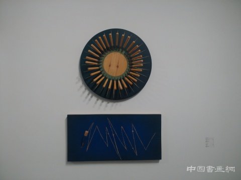 于洋作品中刻意保留的刻刀、痕迹及其对平面的破坏
成当代艺术中心,以“格物”之名的三人展
