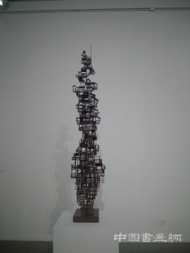 丁浩 《通天塔》 2014
成当代艺术中心,以“格物”之名的三人展