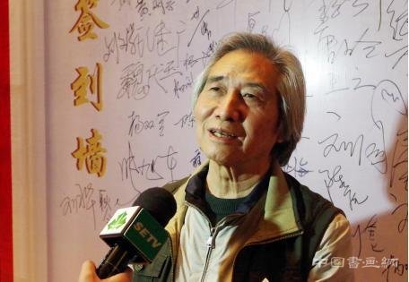 王宏画鸡展-走进上海同城家谱