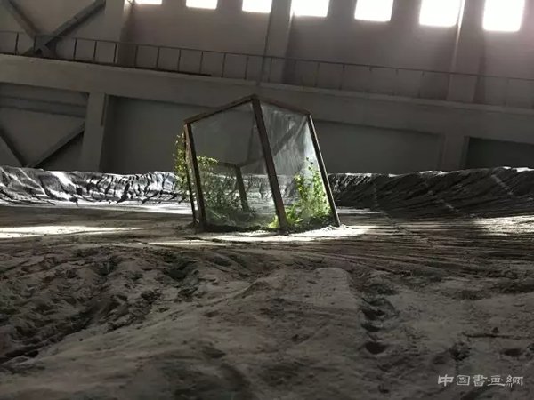 市场从架上艺术走向多元艺术