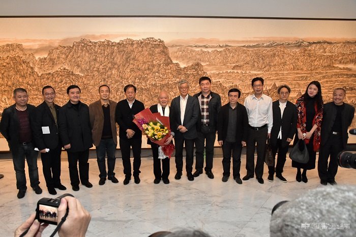 李小可作品展亮相深圳关山月美术馆