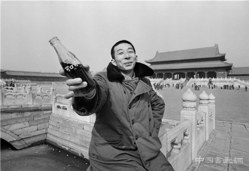 《中国梦：刘香成摄影三十年》