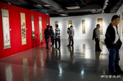 近现代日本古画藏品深大展出