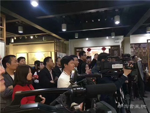“汉风之幻世浮生——金格格人物画作品展”在北京开幕