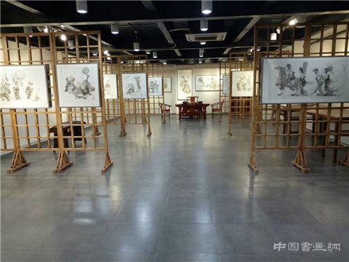 “汉风之幻世浮生——金格格人物画作品展”在北京开幕