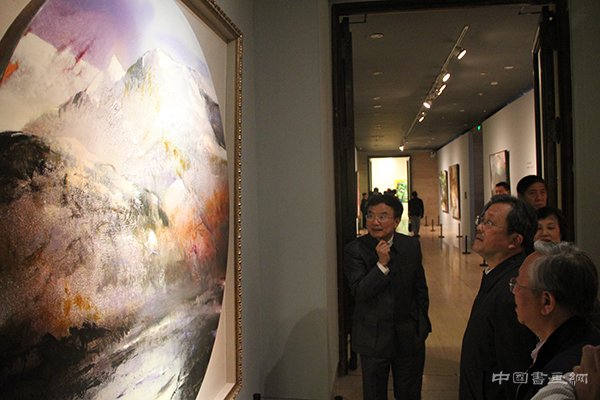 旅法华裔艺术家王衍成力作亮相中国美术馆
