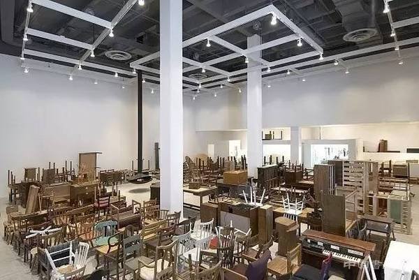 第57届威尼斯双年展金狮奖获得者产生