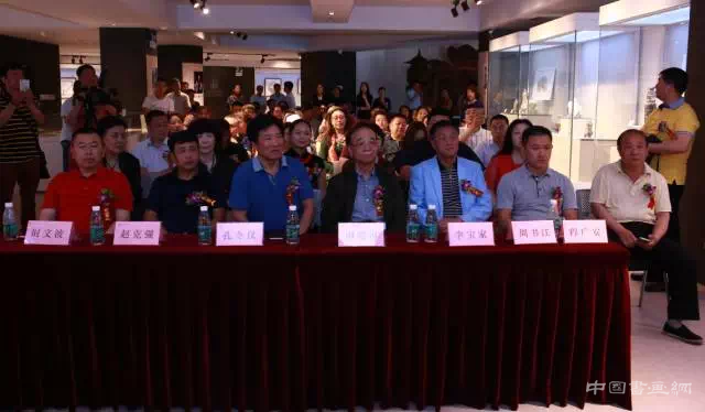 大得珍藏馆“五月墨香—当代著名女画家九人作品展”盛大开幕