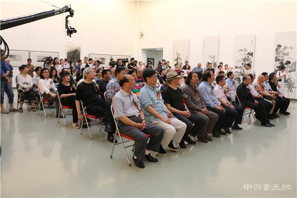 “丘山烟雲——窦金庸画展”亮相中国国家画院美术馆
