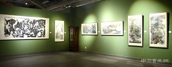 万象一品——当代中国画扇画学术研究展在京举行