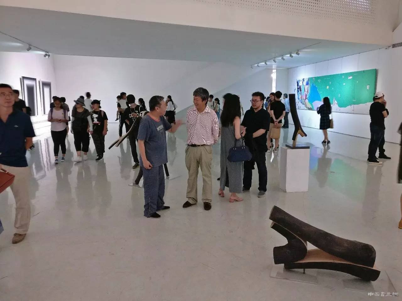  “以抽象的名义——获奖青年艺术家作品展”于北京悦•美术馆开幕