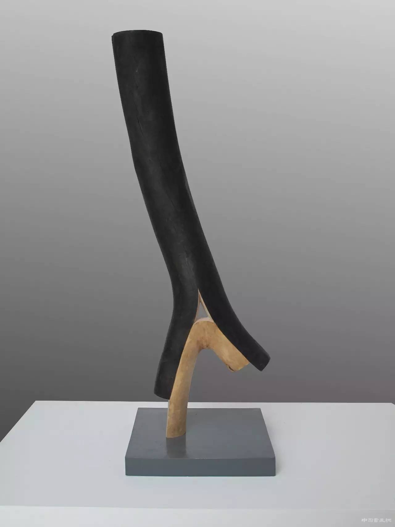  “以抽象的名义——获奖青年艺术家作品展”于北京悦•美术馆开幕