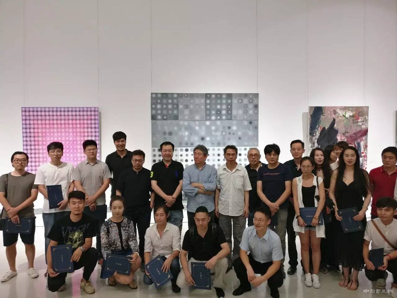  “以抽象的名义——获奖青年艺术家作品展”于北京悦•美术馆开幕