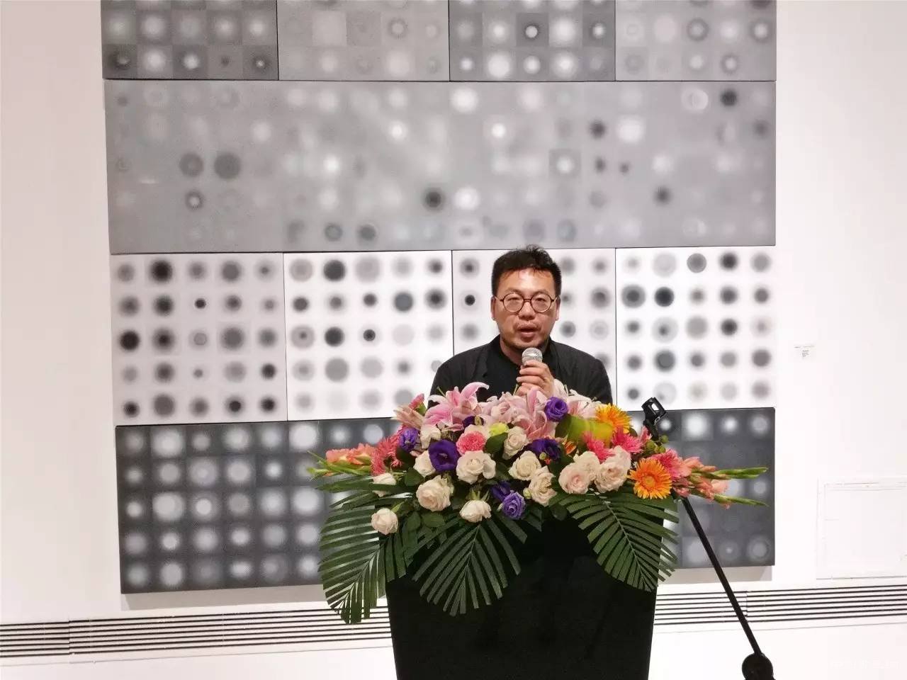  “以抽象的名义——获奖青年艺术家作品展”于北京悦•美术馆开幕