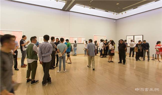 张见、高茜双个展在中国美术馆开幕