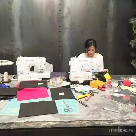 不会做包的女演员不是好画家