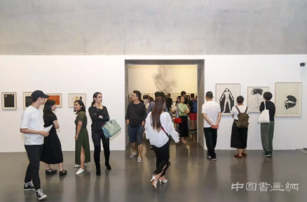 安东尼葛姆雷:把身体切入雕塑