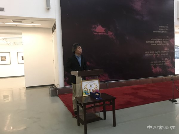 “融古开新——香港写意画家范子登回顾展”