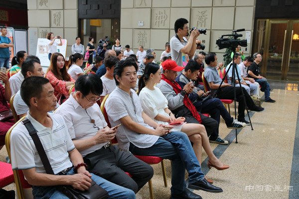中国文化丝绸之路书画名家全国巡回展淄博站在大家境界美术馆举