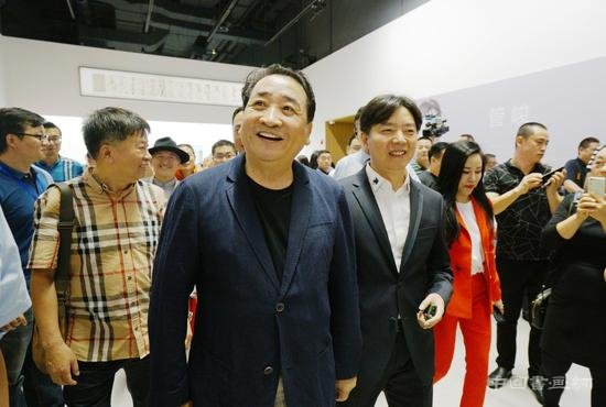“执管风韵”管峻书画展于德基美术馆开馆日亮相