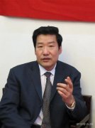 以书陶冶情操 以笔感悟人生——刘俊京