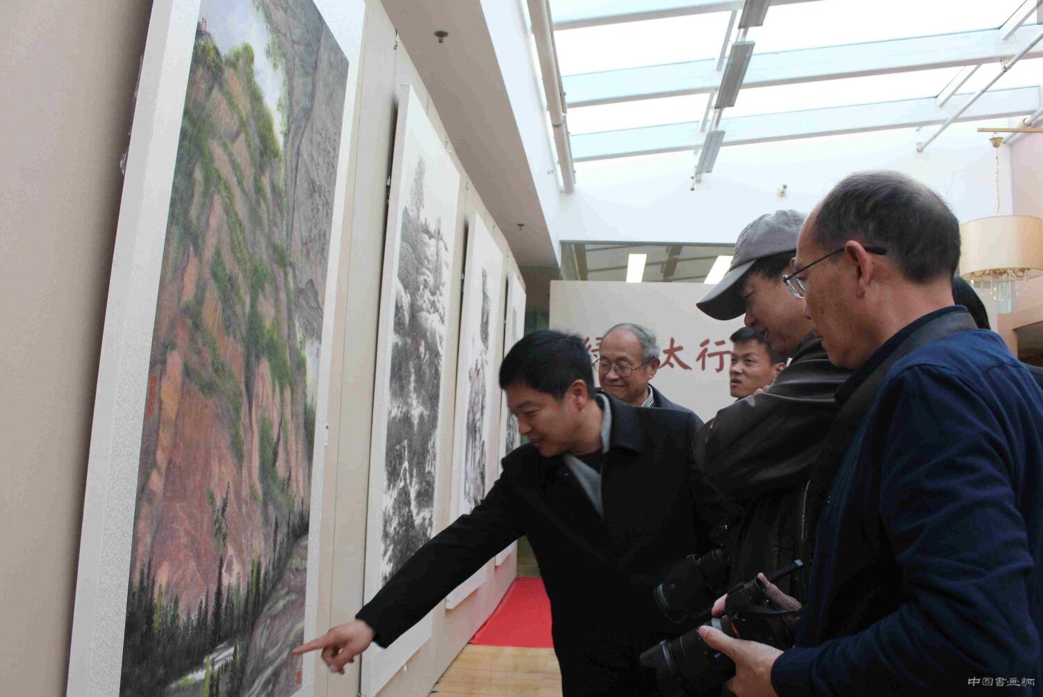 “邢台市书画精品晋京展”首次在京集中展示获赞誉