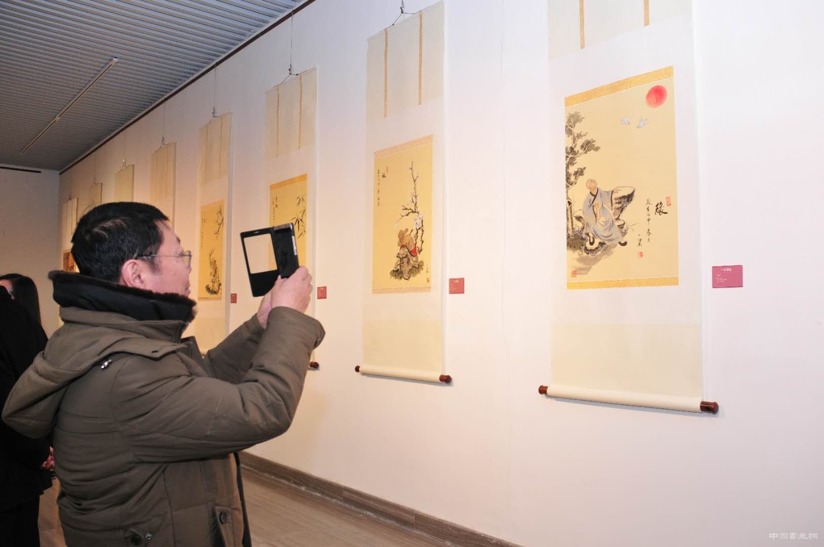 画家王铁成一墨禅画展在京隆重举行