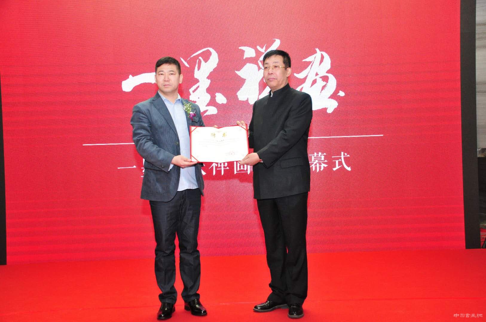 画家王铁成一墨禅画展在京隆重举行