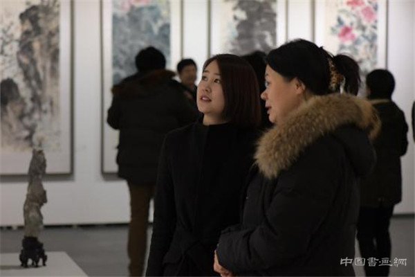 “但得清风——雨鹤艺术作品展”在亿美术馆隆重开幕