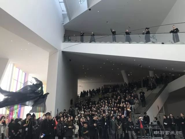 邱志杰：追忆者的共同体