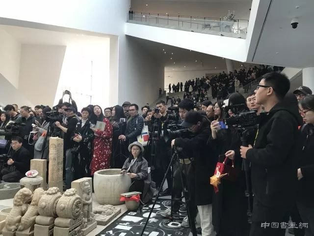 邱志杰：追忆者的共同体